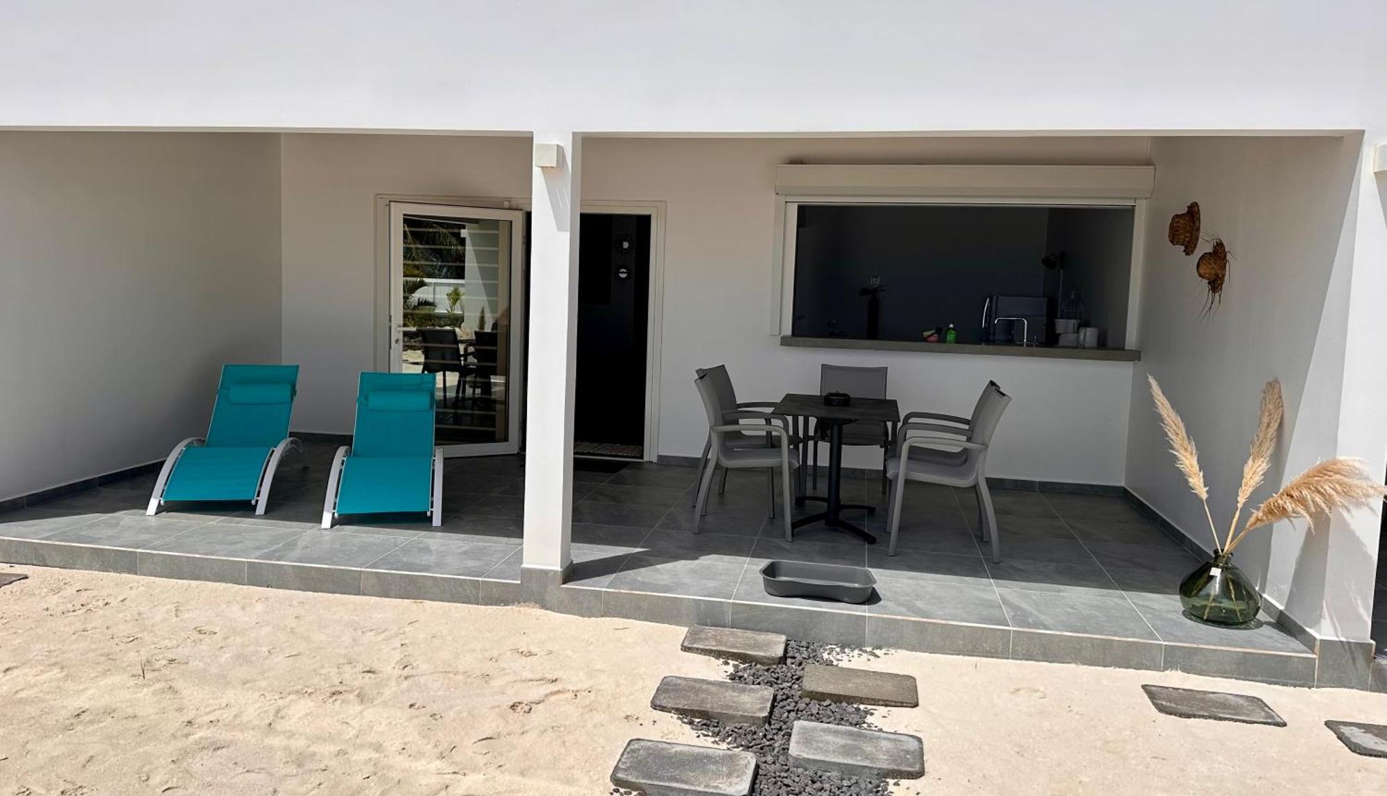 Pension Irivai, Appartement Rava 1 Chambre Bord De Mer Утуроа Екстериор снимка